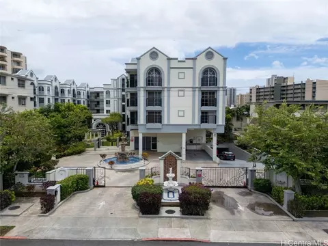 1433 Kewalo St #208, Honolulu, HI 96822