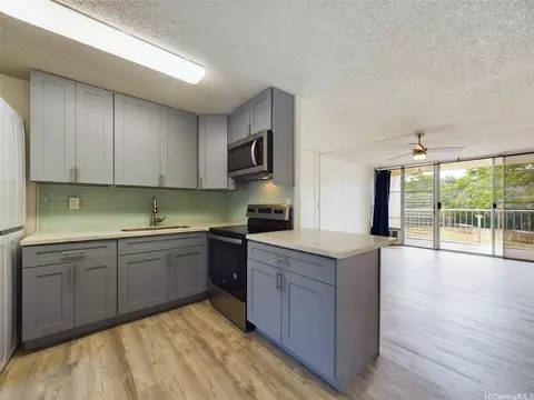 95-045 Waikalani Dr #G401, Mililani, HI 96789