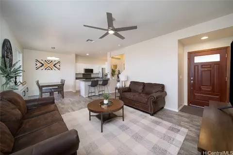 91-6221 Kapolei Pkwy #553, Ewa Beach, HI 96706