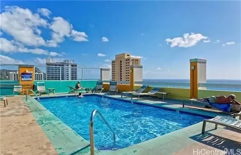 2427 Kuhio Ave #605, Honolulu, HI 96815