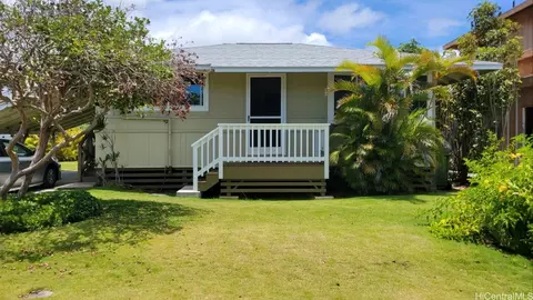 409 Lokelau Pl, Kailua, HI 96734