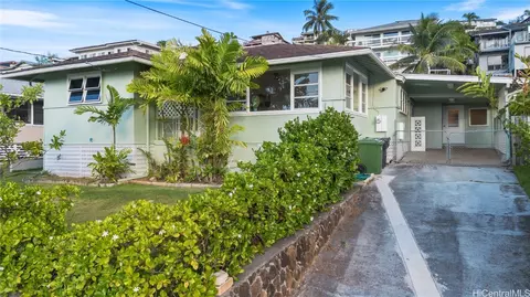 1253 Manulani St, Kailua, HI 96734