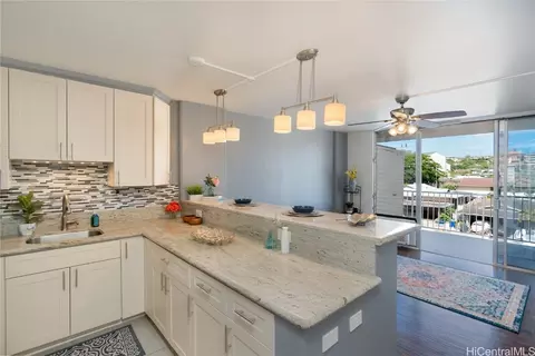 909 Ala Lilikoi St #412, Honolulu, HI 96818