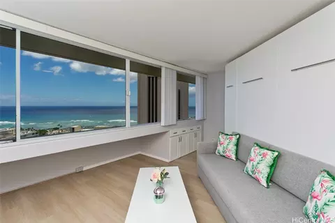 1700 Ala Moana Blvd #3204, Honolulu, HI 96815