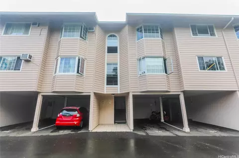 44-102 Ikeanani Dr #422, Kaneohe, HI 96744