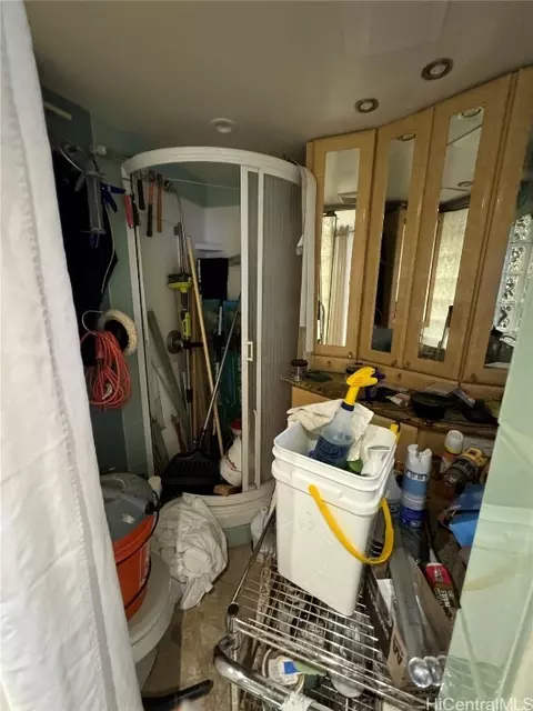 134 Kapahulu Ave #512, Honolulu, HI 96815