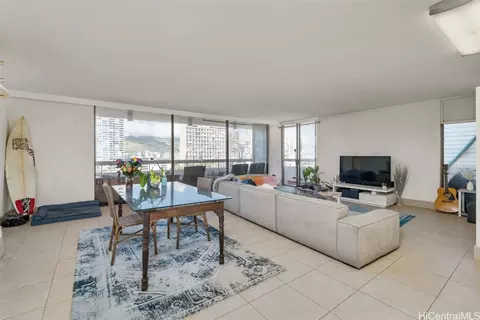 2029 Ala Wai Blvd #PHB, Honolulu, HI 96815