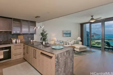 1000 Auahi St #3904, Honolulu, HI 96814