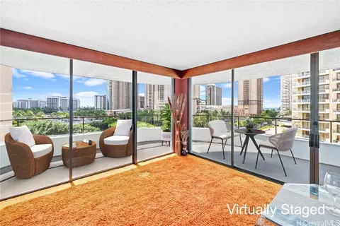 1910 Ala Moana Blvd #8A, Honolulu, HI 96815