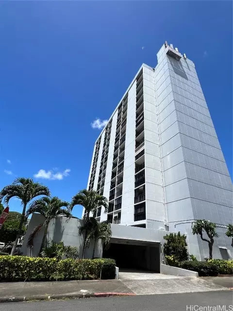 1541 Dominis St #1205, Honolulu, HI 96822