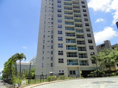 1448 Young St #1606, Honolulu, HI 96814