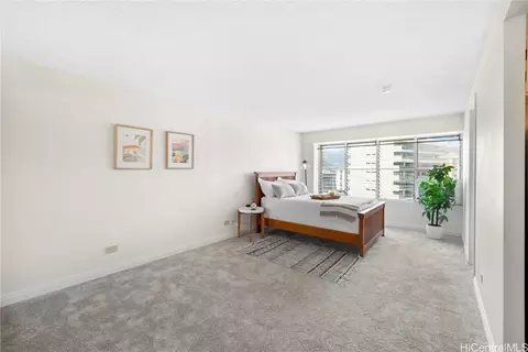 2525 Date St #1503, Honolulu, HI 96826