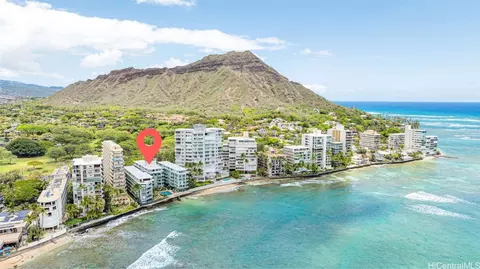2957 Kalakaua Ave #403, Honolulu, HI 96815