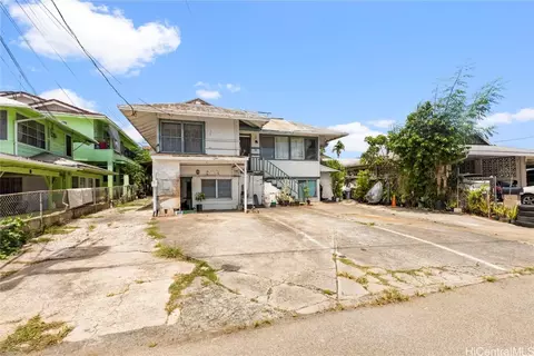 2326 Pio Pl, Honolulu, HI 96819