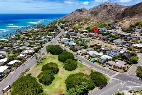 3852 Poka St, Honolulu, HI 96816