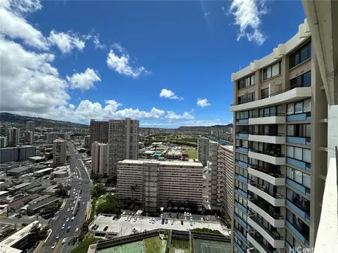 2333 Kapiolani Blvd #3304, Honolulu, HI 96826