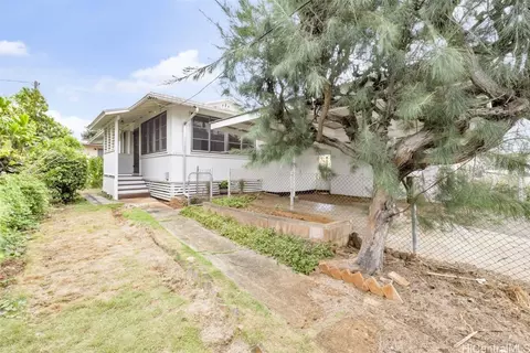 1216 Kalama Rd, Honolulu, HI 96819