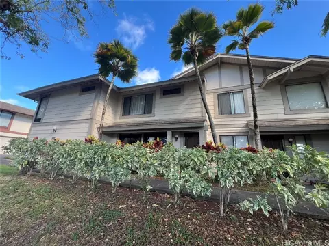 98-1819 Kaahumanu St #C, Aiea, HI 96701