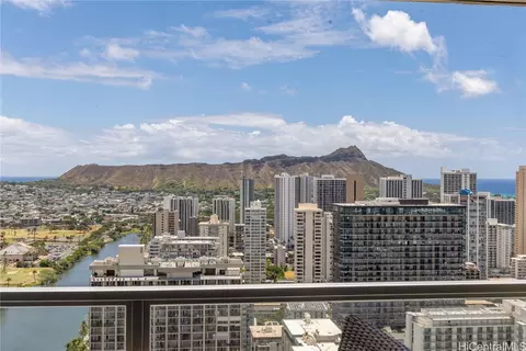 445 Seaside Ave #4315, Honolulu, HI 96815