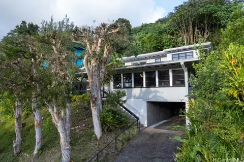 3618 Woodlawn Terrace Pl, Honolulu, HI 96822