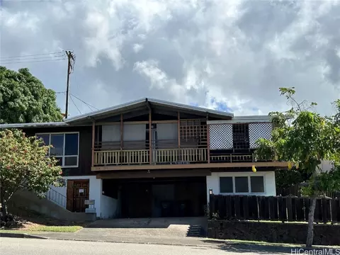 1510 Hala Dr, Honolulu, HI 96817
