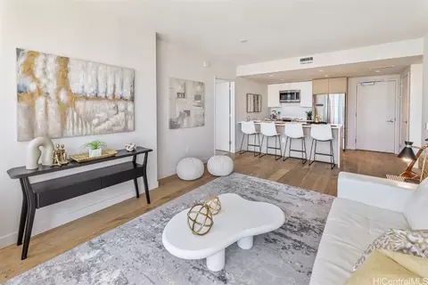 1001 Queen St #2502, Honolulu, HI 96814