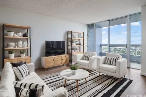 3045 Ala Napuaa Pl #1810, Honolulu, HI 96818