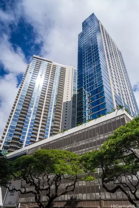 1390 Kapiolani Blvd #3704, Honolulu, HI 96814