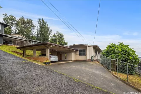 45-595 Keaahala Rd #A, Kaneohe, HI 96744