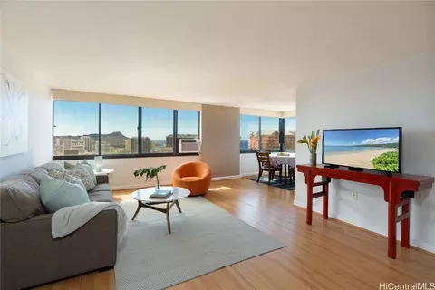 343 Hobron Ln #4303, Honolulu, HI 96815