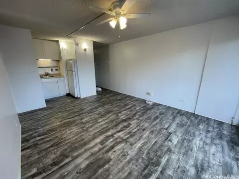 2421 Ala Wai Blvd #903, Honolulu, HI 96815
