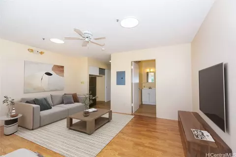 95-1050 Makaikai St #W9, Mililani, HI 96789