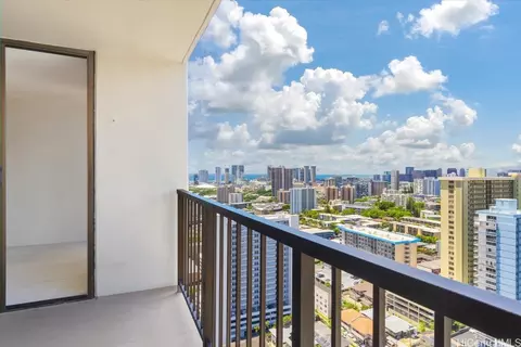 1201 Wilder Ave #2906, Honolulu, HI 96822