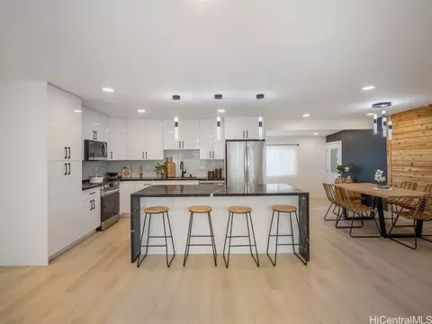 99-104 Moanalua Rd #C, Aiea, HI 96701