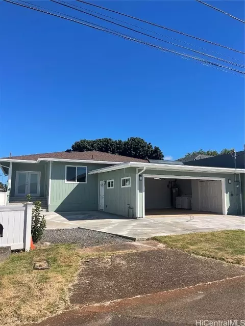 1124 Club Dr, Wahiawa, HI 96786