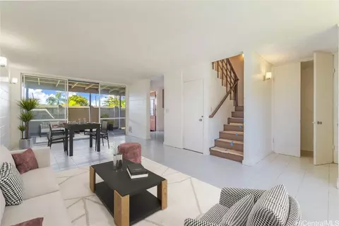 1124 Hoola Pl #1C, Pearl City, HI 96782
