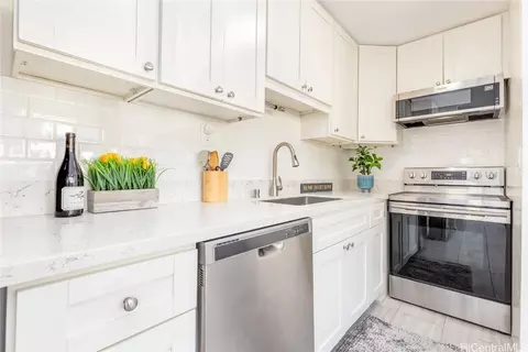 3083 Pualei Cir #101, Honolulu, HI 96815