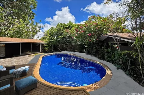 4947 Kolohala St, Honolulu, HI 96816