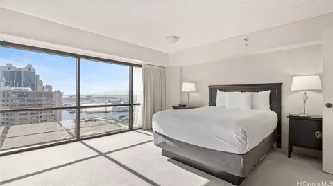 1088 Bishop St #2905, Honolulu, HI 96813