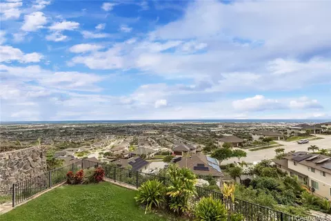 92-804 Puhoho St, Kapolei, HI 96707