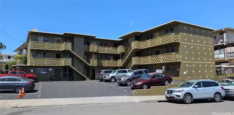 94-111 Pupunohe St, Waipahu, HI 96797