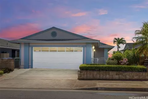 94-825 Kime St, Waipahu, HI 96797