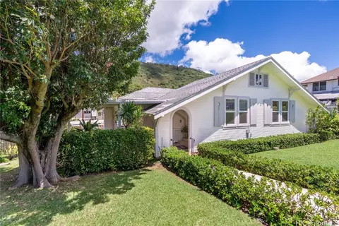 2354 2354a Beckwith St, Honolulu, HI 96822
