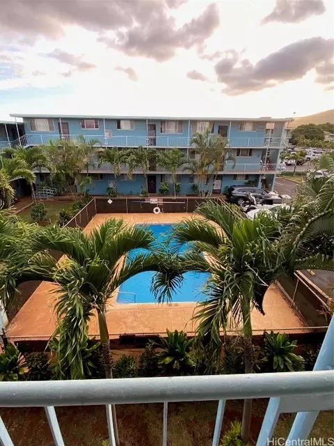 94-049 Waipahu St #305, Waipahu, HI 96797