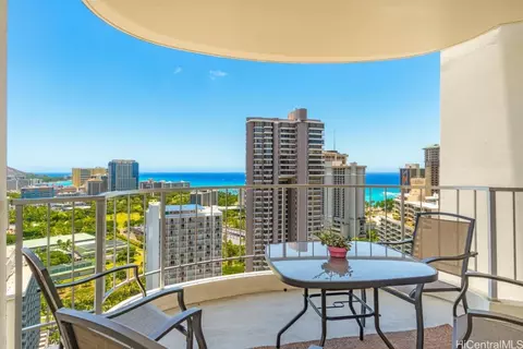 469 Ena Rd #3207, Honolulu, HI 96815