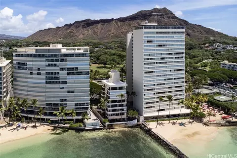 2893 Kalakaua Ave #2, Honolulu, HI 96815