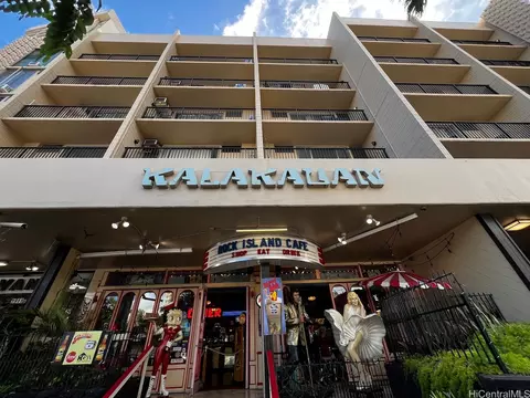 1911 Kalakaua Ave #402, Honolulu, HI 96815