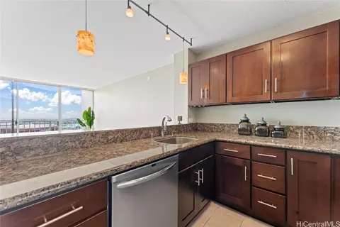 98-410 Koauka Loop #21J, Aiea, HI 96701