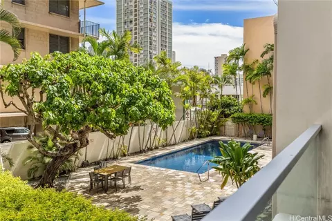 555 University Ave #103, Honolulu, HI 96826
