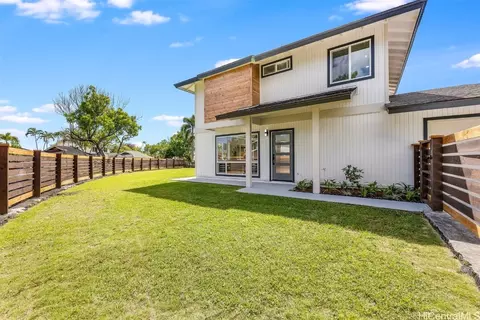 46-114 Nahewai Pl, Kaneohe, HI 96744